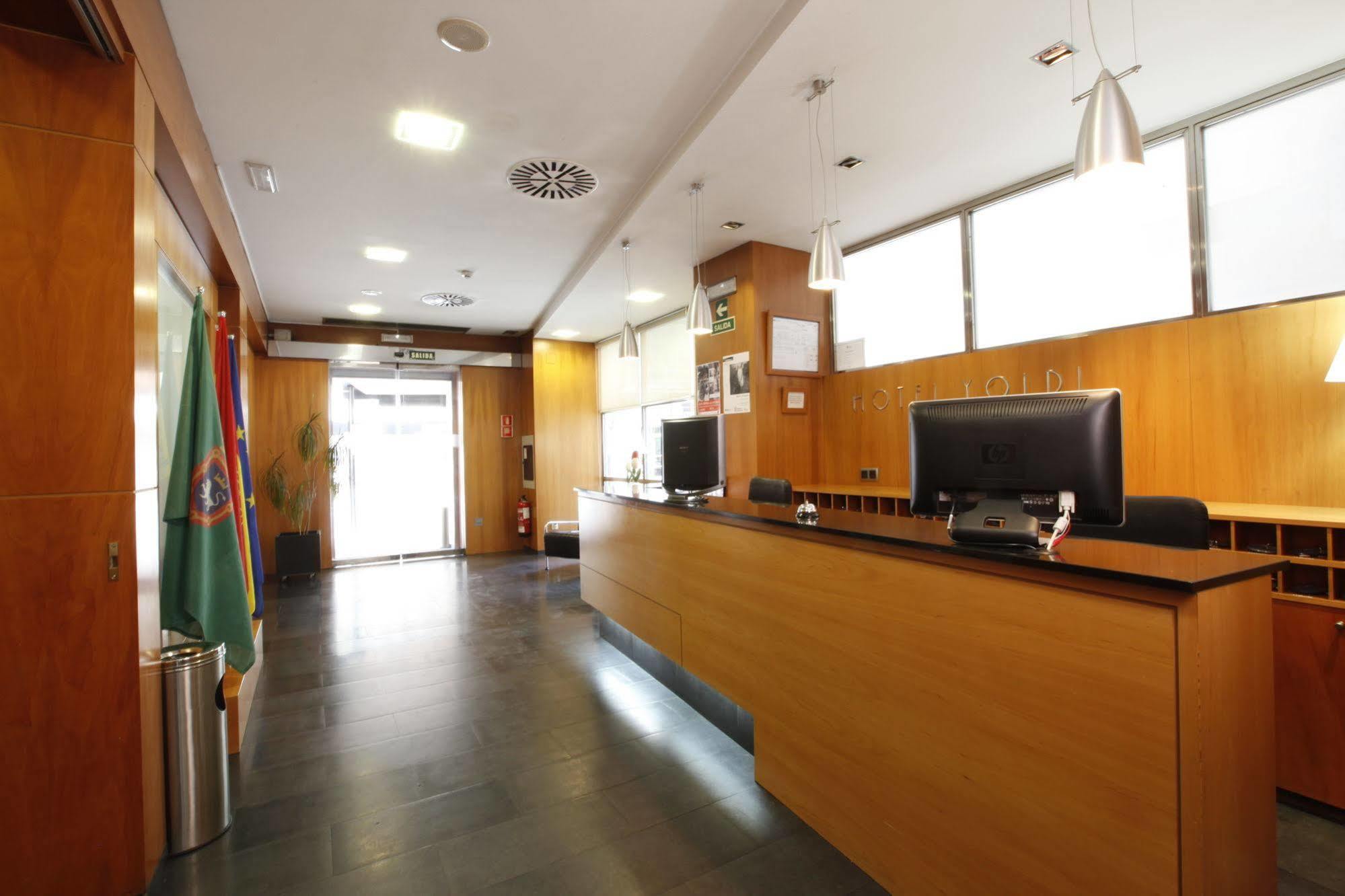 Hotel Yoldi Pamplona Esterno foto